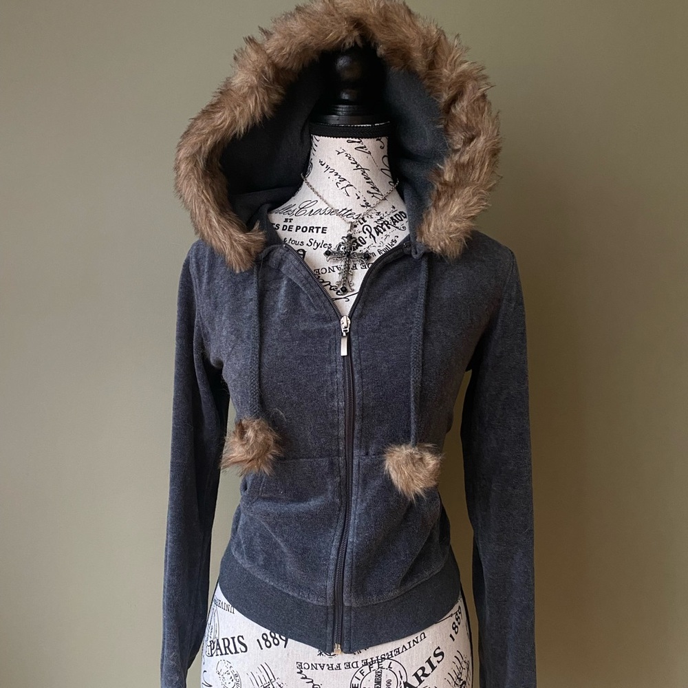 Hollister fur hood zip up hoodie fur trim xs